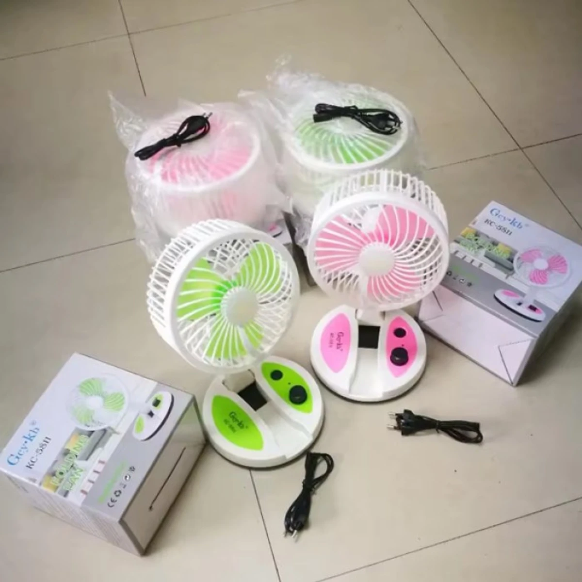 Rechargeable Mini Portable Fan -Green - Image 3